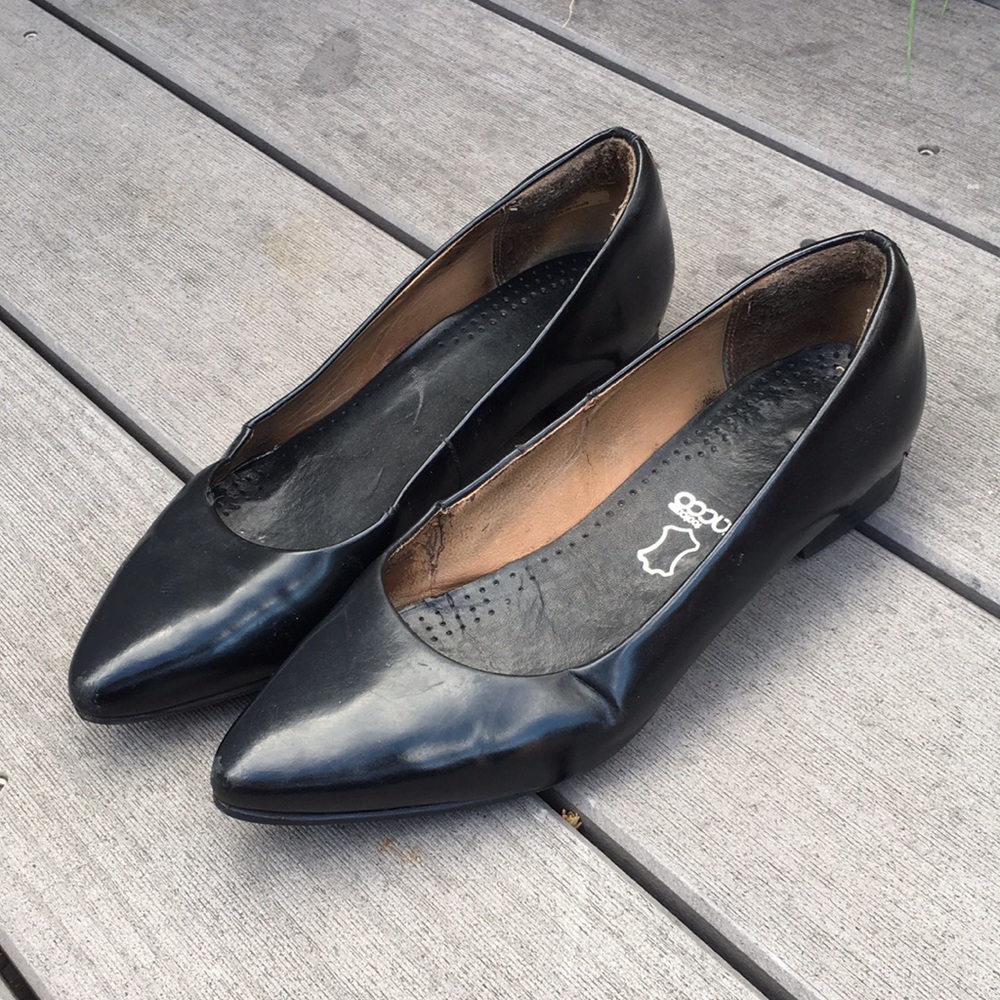 Clarks Black Ballet Flats